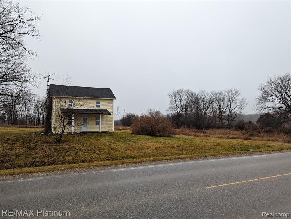 500 East Newark Road Lapeer, MI 48446 - Photo 1 of 7