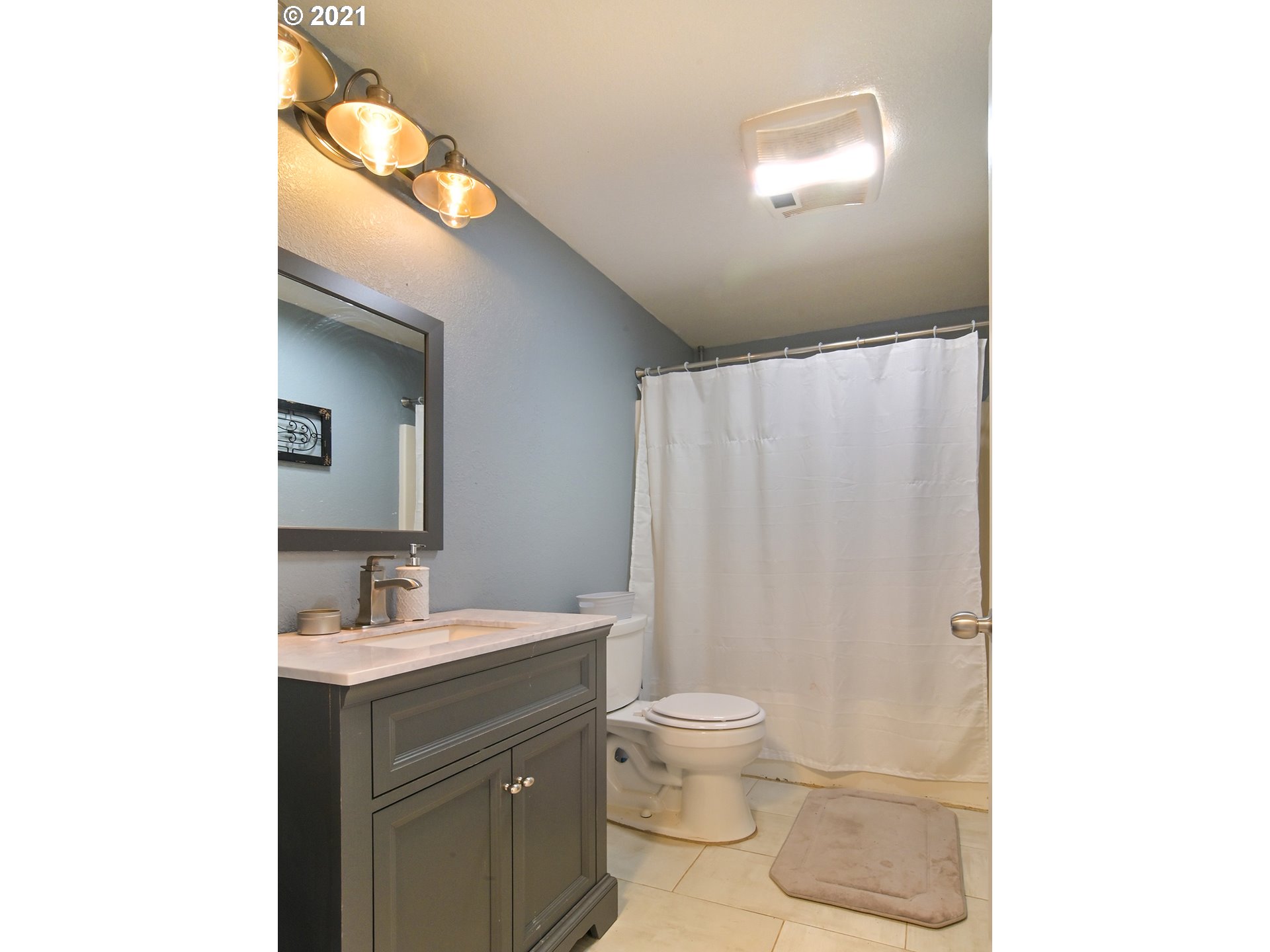 4867 C Street Springfield, OR 97478 - Photo 11 of 32 Gallery Image 11