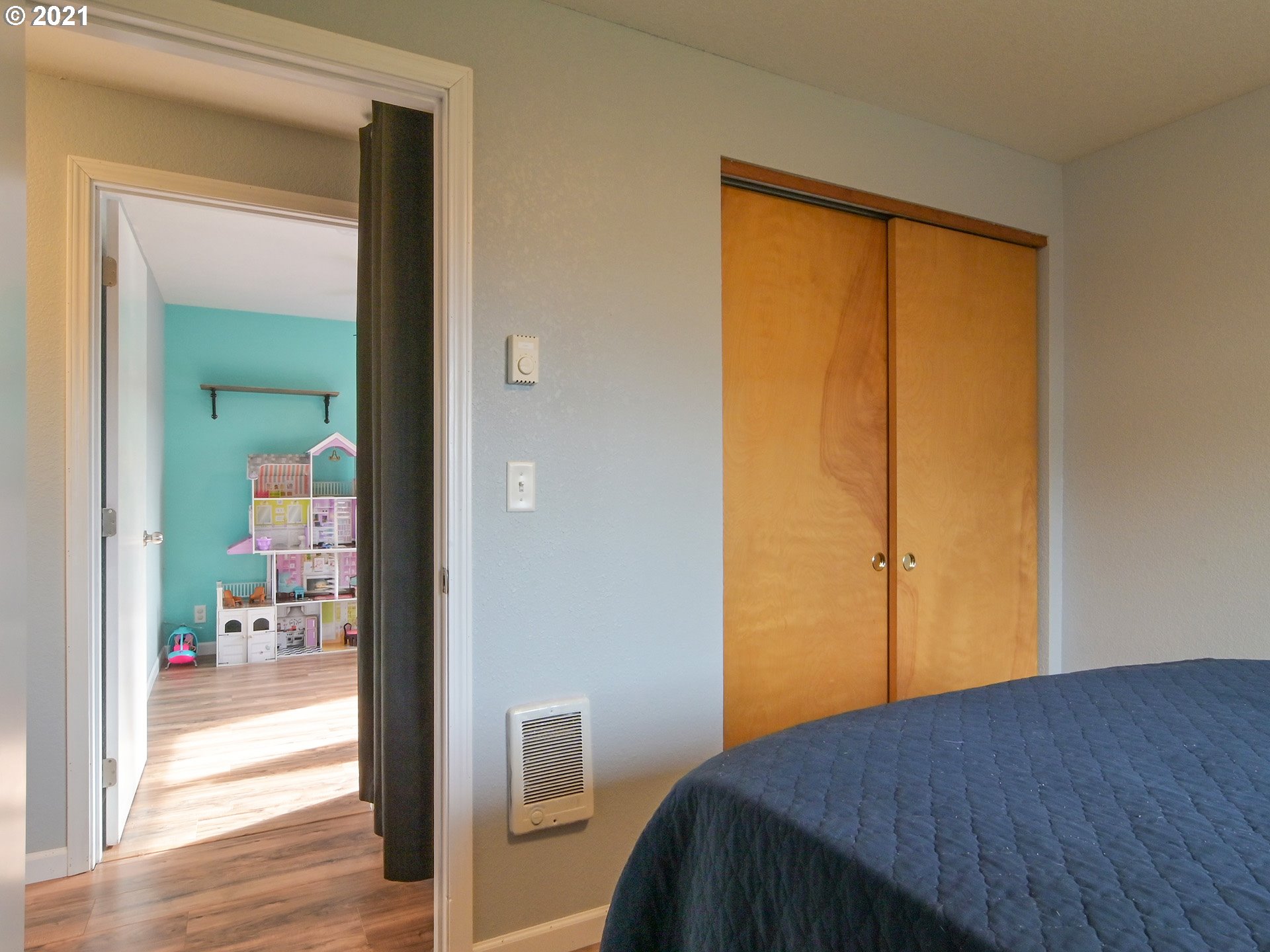 4867 C Street Springfield, OR 97478 - Photo 16 of 32 Gallery Image 16