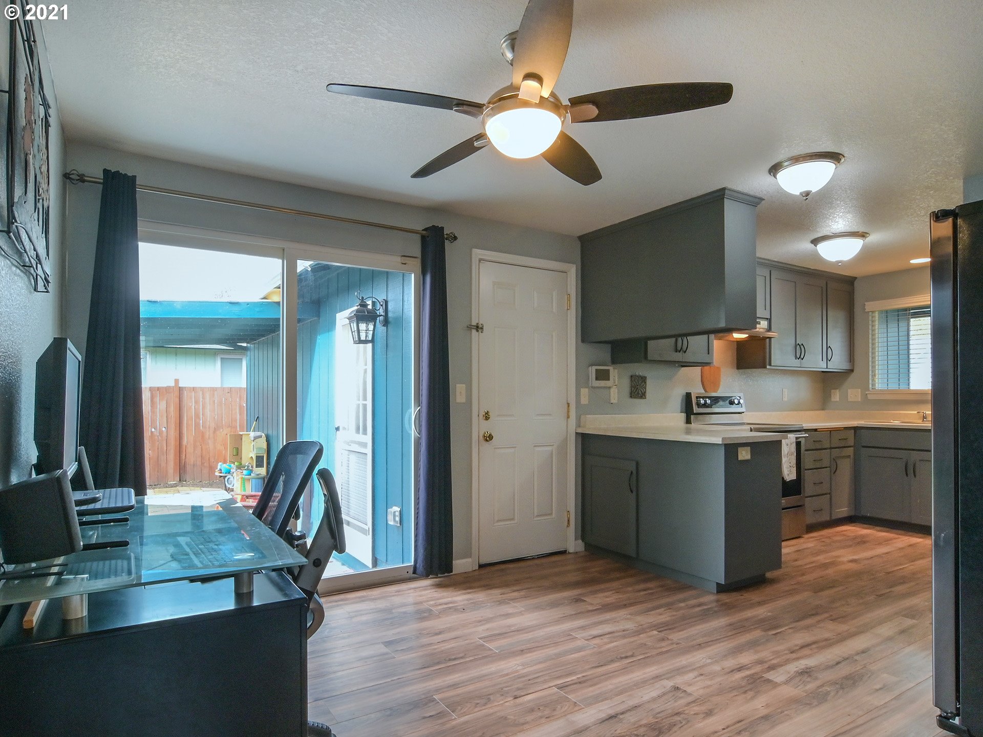 4867 C Street Springfield, OR 97478 - Photo 19 of 32 Gallery Image 19