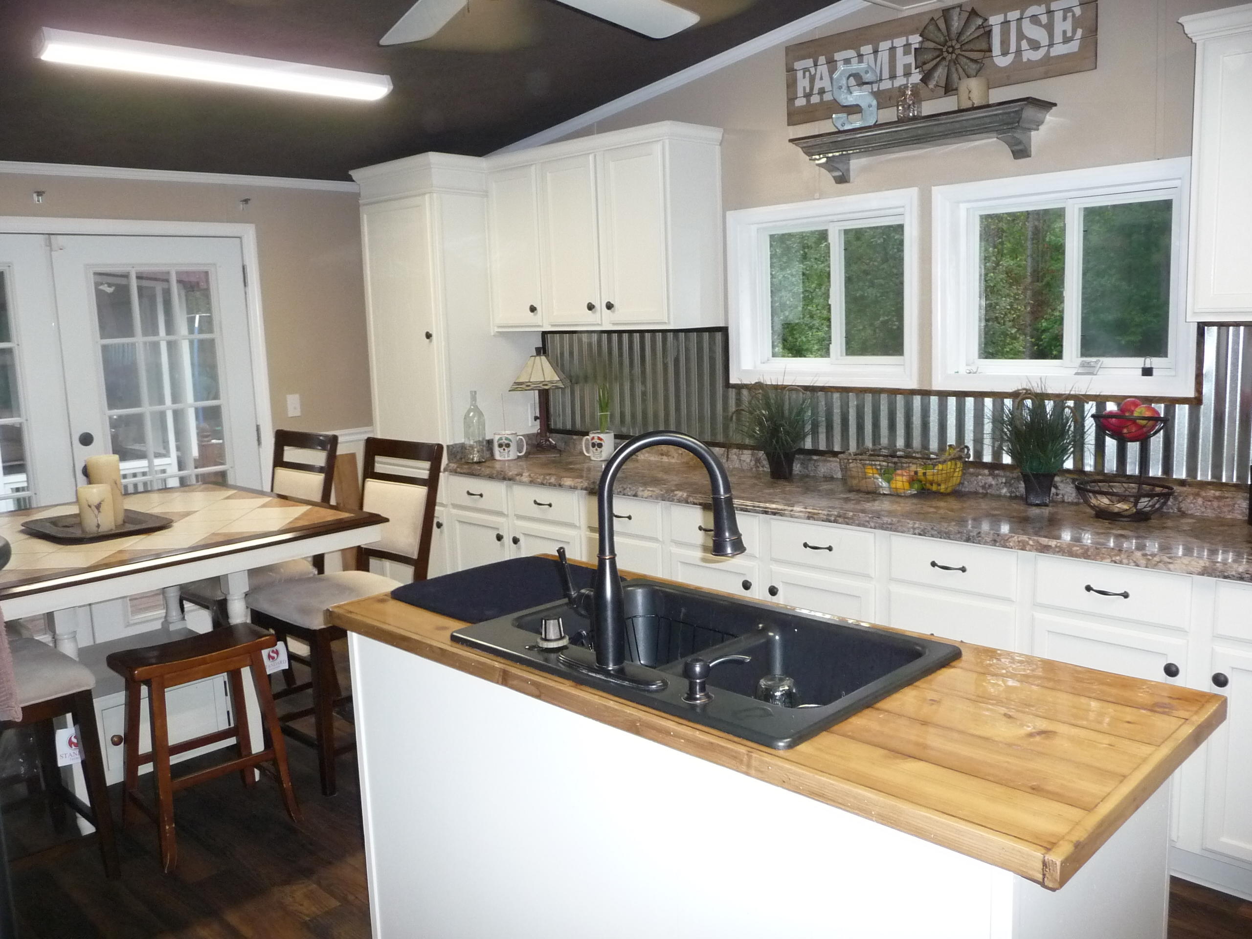 377 Carter Road Ridgeville, SC 29472 - Photo 18 of 38 P1040118