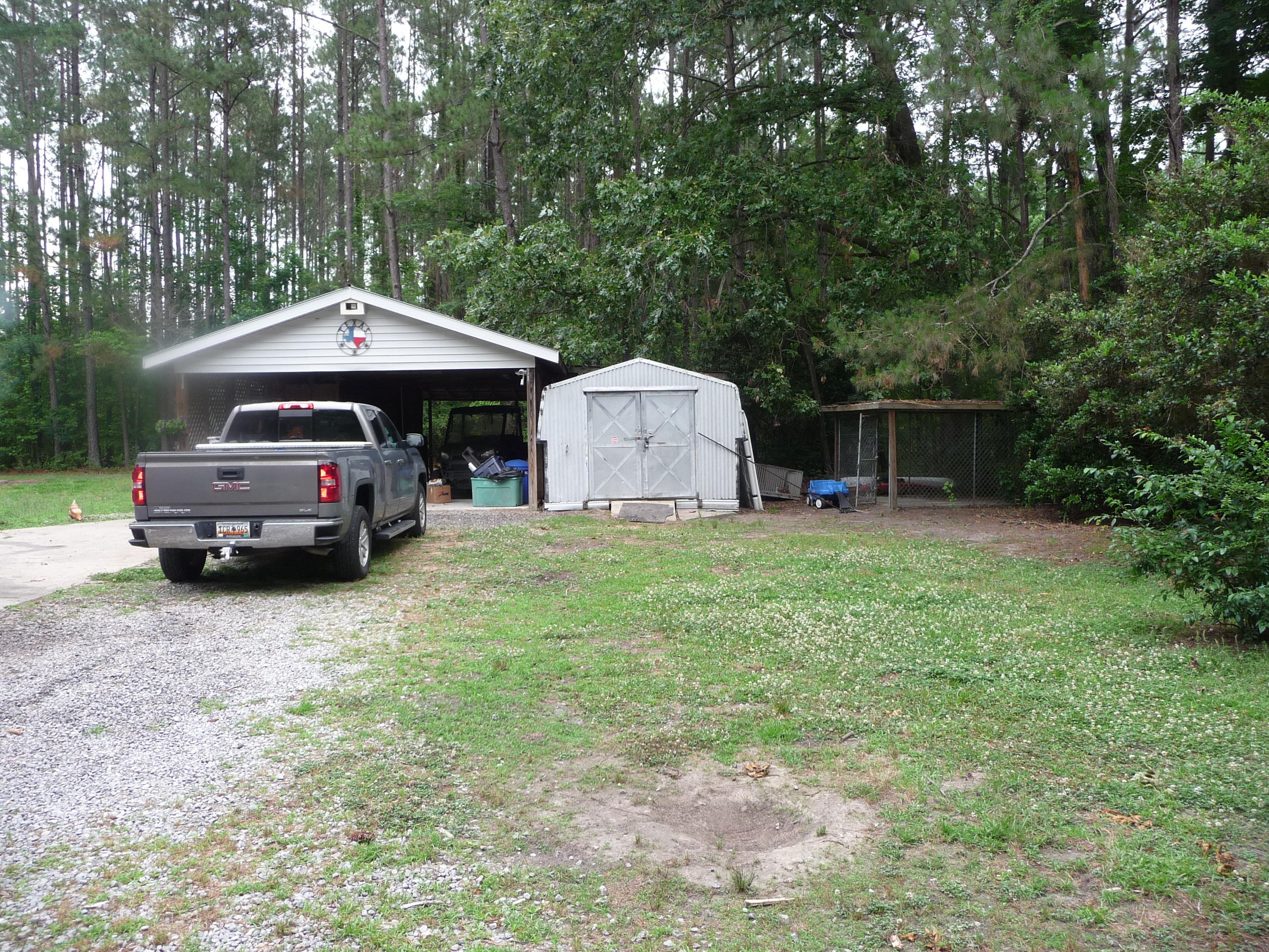 377 Carter Road Ridgeville, SC 29472 - Photo 30 of 38 P1040064