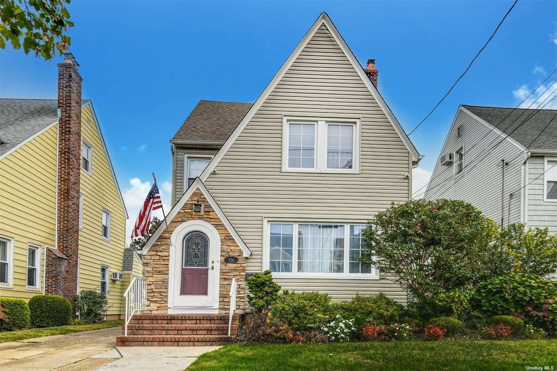 334 Marcellus Road Mineola, NY 11501 - Photo 1 of 1 Gallery Image 1