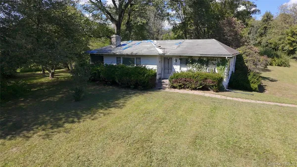 $399,999 | 2416 Highway 300, Wallkill, NY 12589