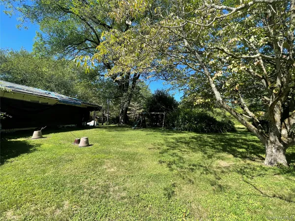 $399,999 | 2416 Highway 300, Wallkill, NY 12589