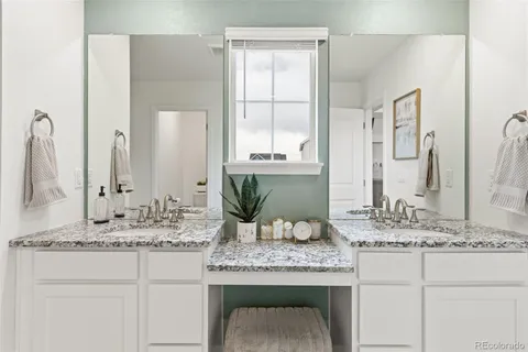 $670,000 | 1186 Elbridge Drive, Elizabeth, CO 80107