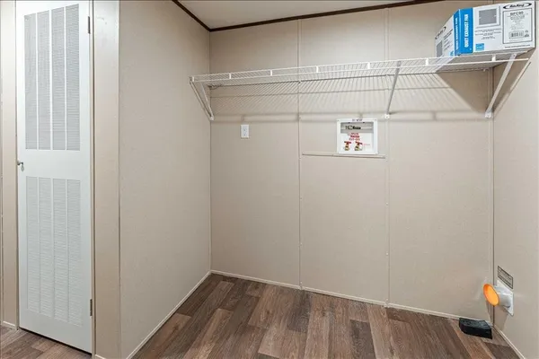 a view of utility room