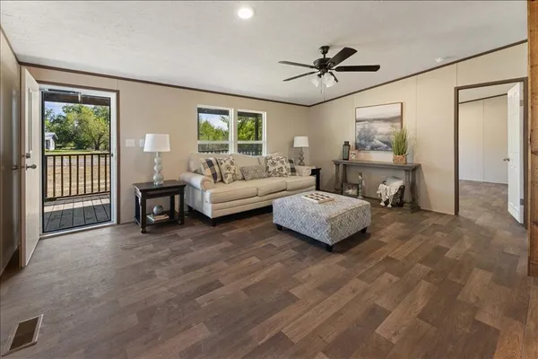 $1,500 | 2437 County Road 4586, Sulphur Springs, TX 75482