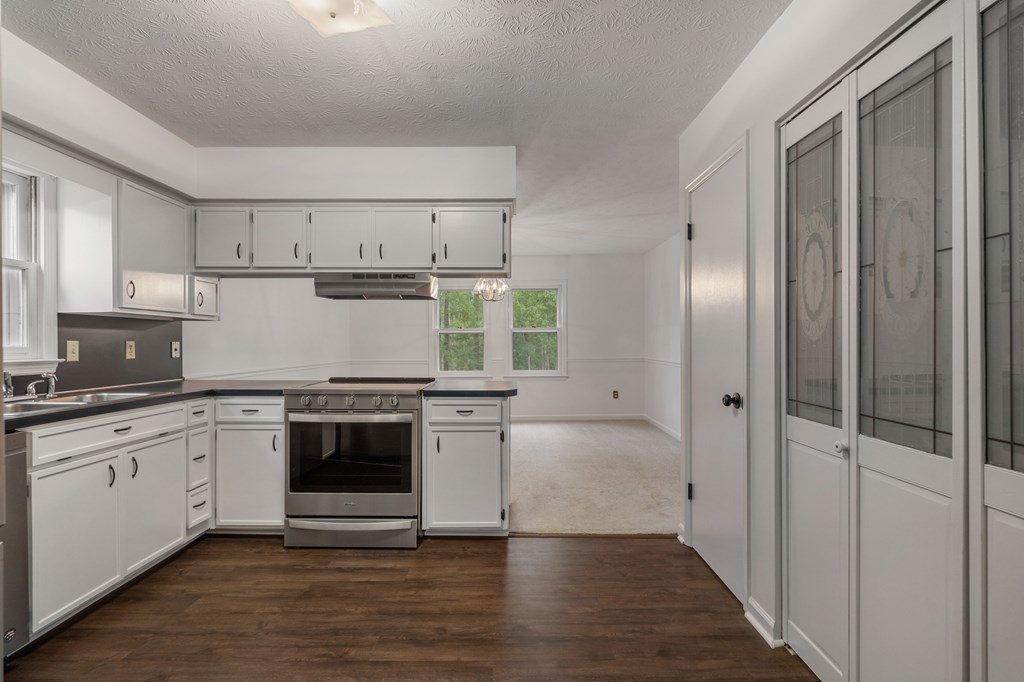 733 Hunter Road Cataula, GA 31804 - Photo 16 of 31 Gallery Image 16