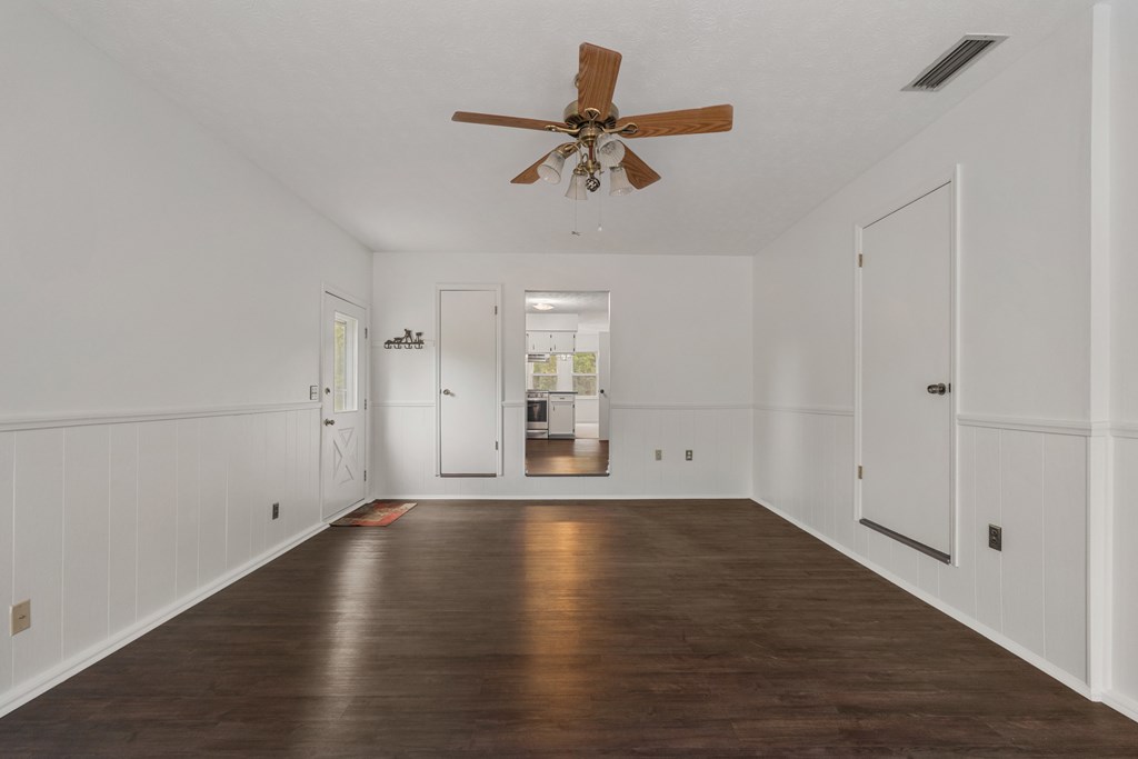 733 Hunter Road Cataula, GA 31804 - Photo 19 of 31 Gallery Image 19
