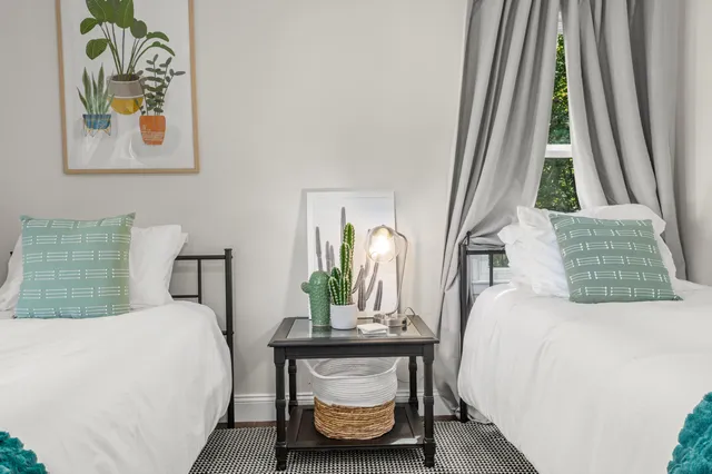 $2,650 | 2611 North Oakridge Circle, North Charleston, SC 29420