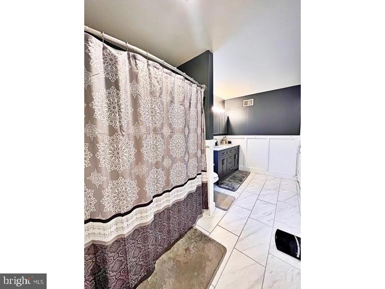 402 Pheasant Circle Bear, DE 19701 - Photo 12 of 17 a view of entryway