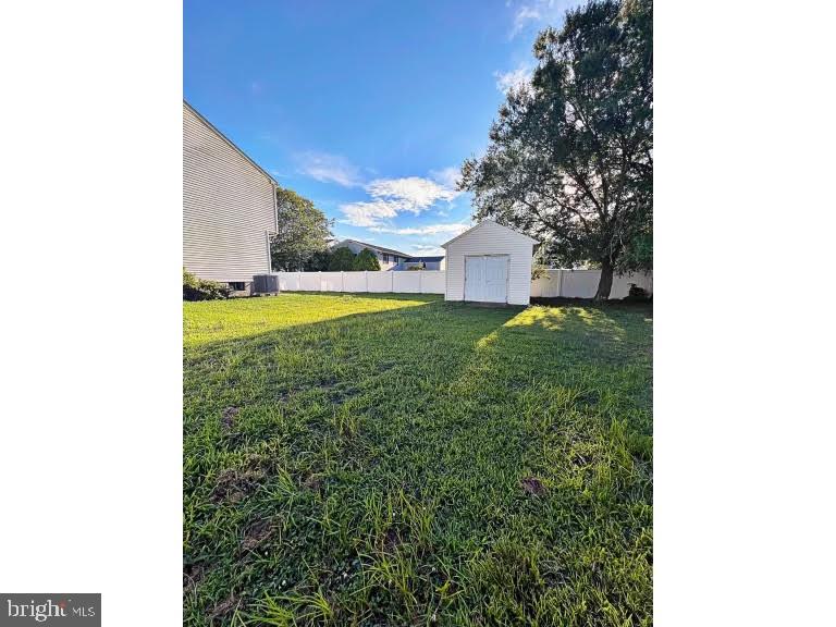 402 Pheasant Circle Bear, DE 19701 - Photo 3 of 17 a view of a house with a backyard