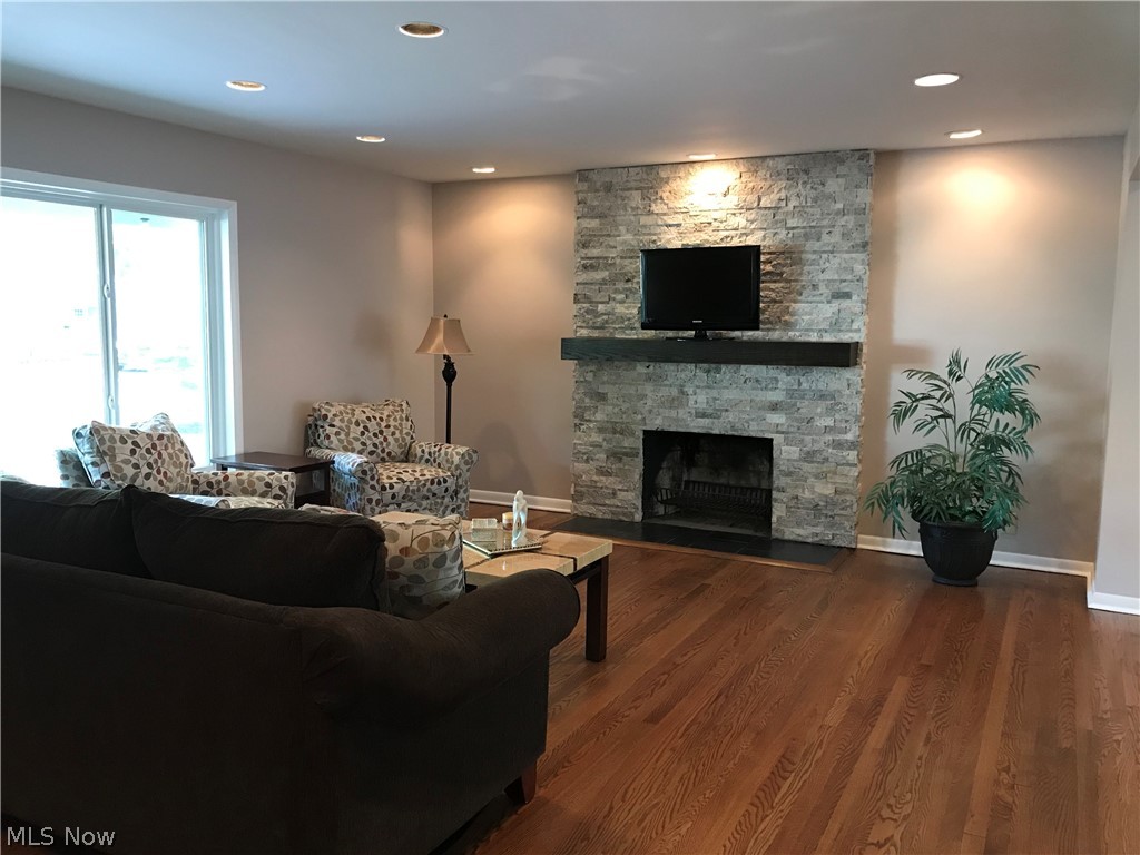 2130 Ganyard Road Akron, OH 44313 - Photo 7 of 35 Gallery Image 7
