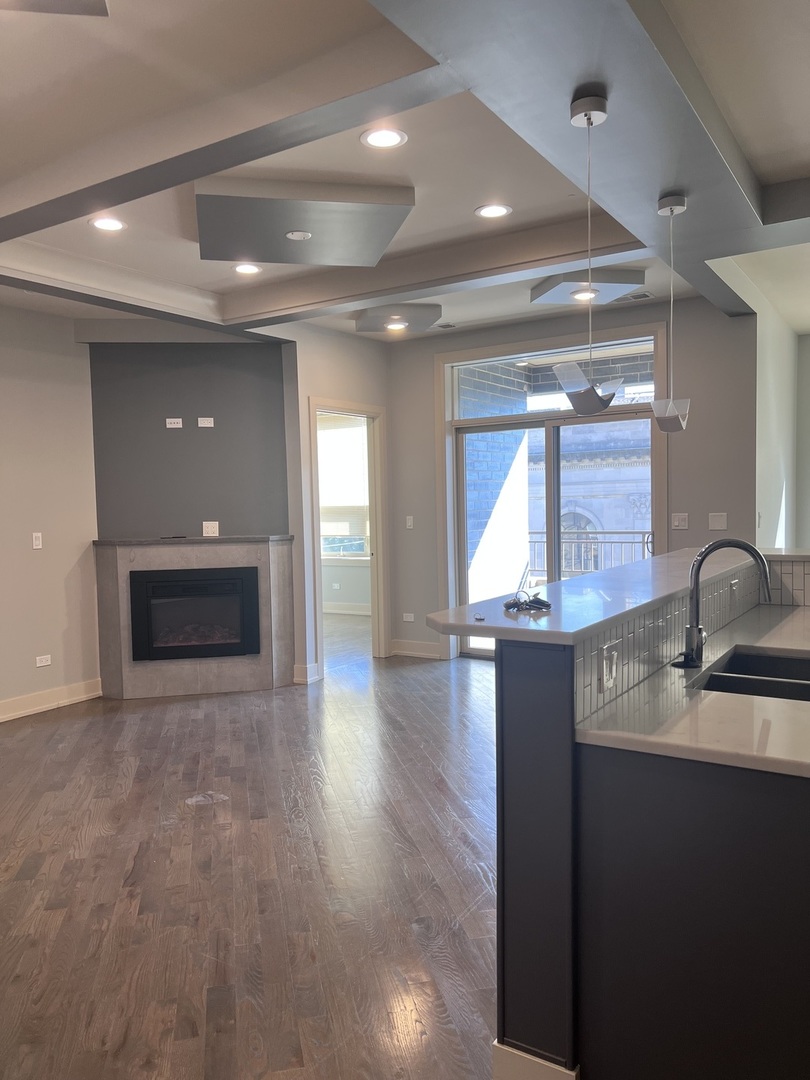 1208 East 64th Street, Unit 3D Chicago, IL 60637 - Photo 5 of 20 a bathroom with a sink and a vanity