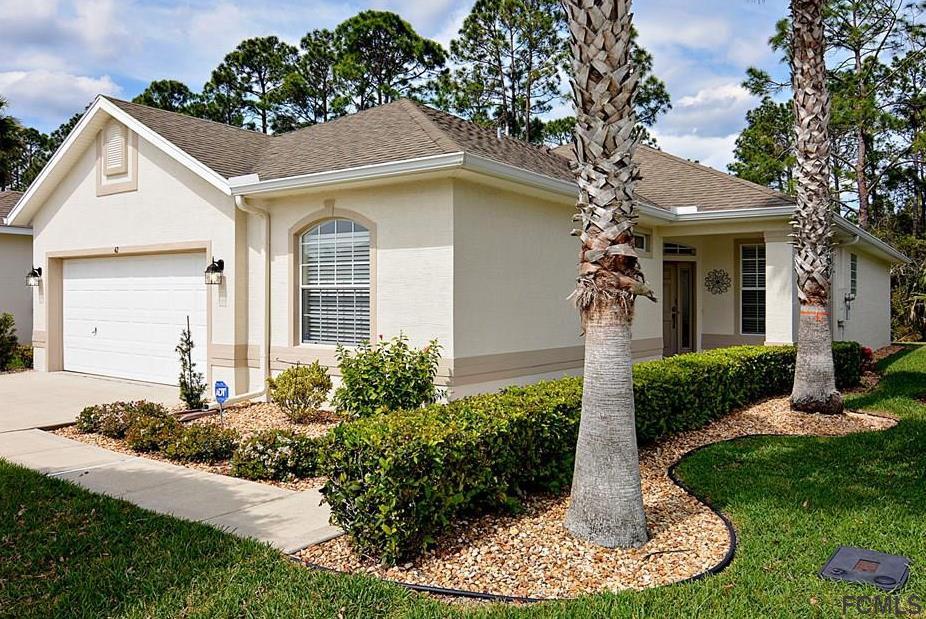 42 Raintree Circle Palm Coast, FL 32164 - Photo 1 of 5 Main View