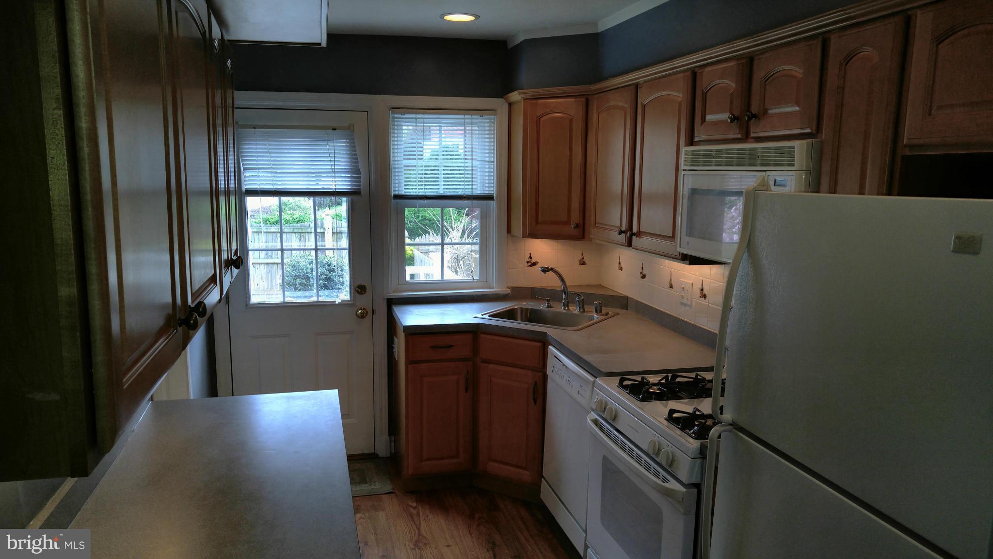 141 Murdock Road Baltimore, MD 21212 - Photo 13 of 30 Kitchen