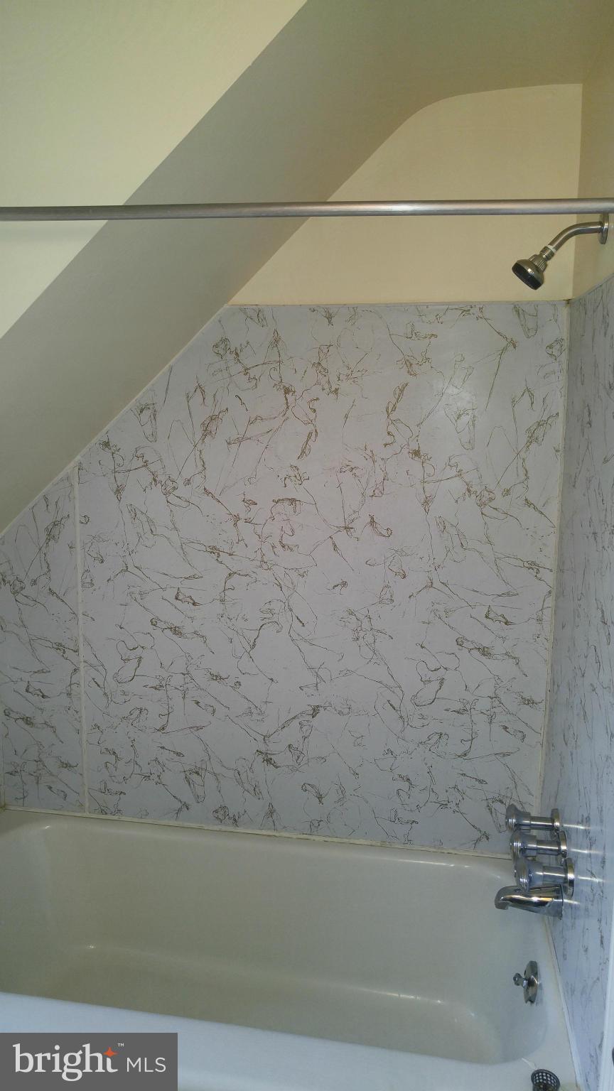 141 Murdock Road Baltimore, MD 21212 - Photo 22 of 30 Bath
