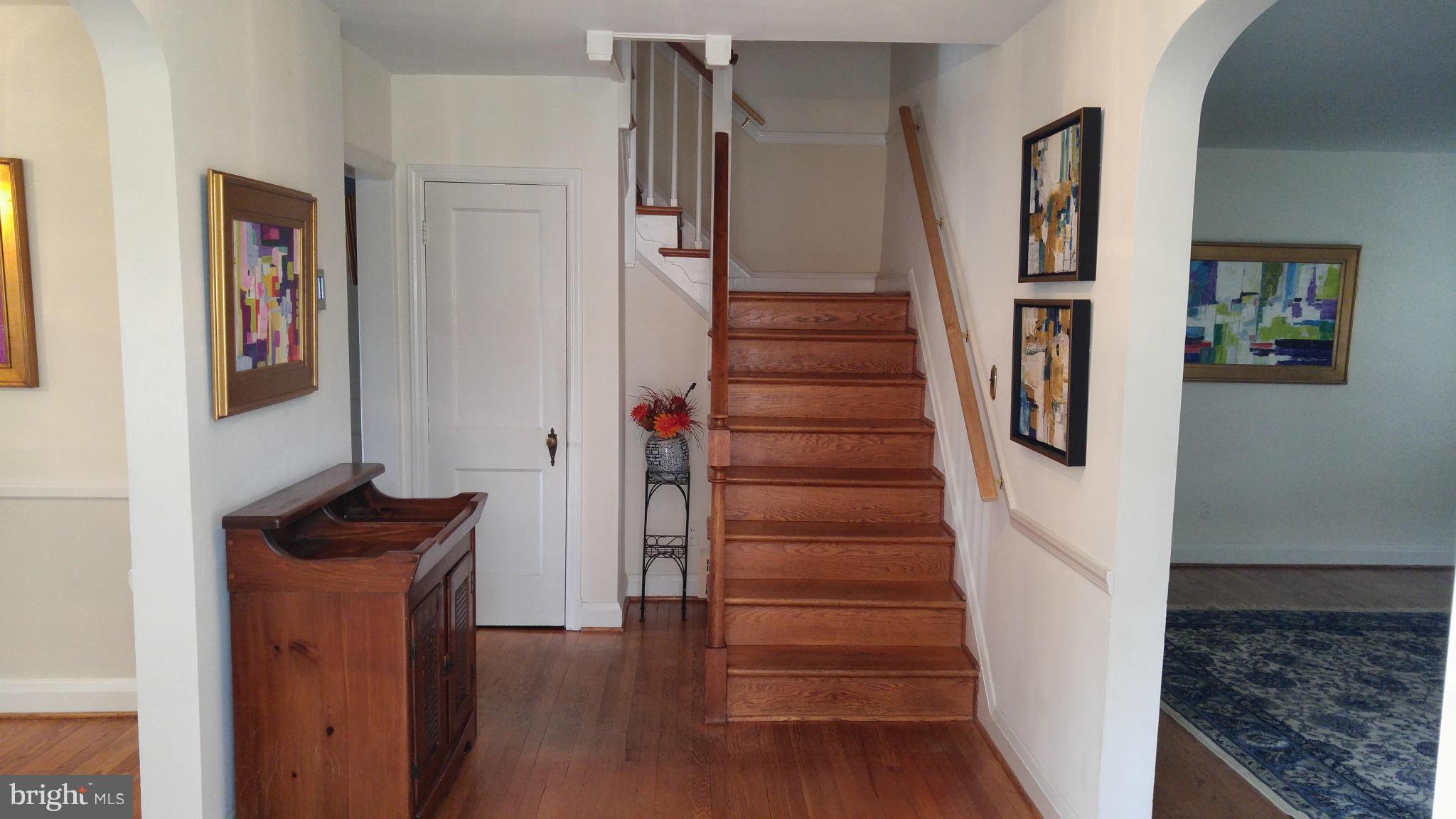 141 Murdock Road Baltimore, MD 21212 - Photo 5 of 30 Interior (General)