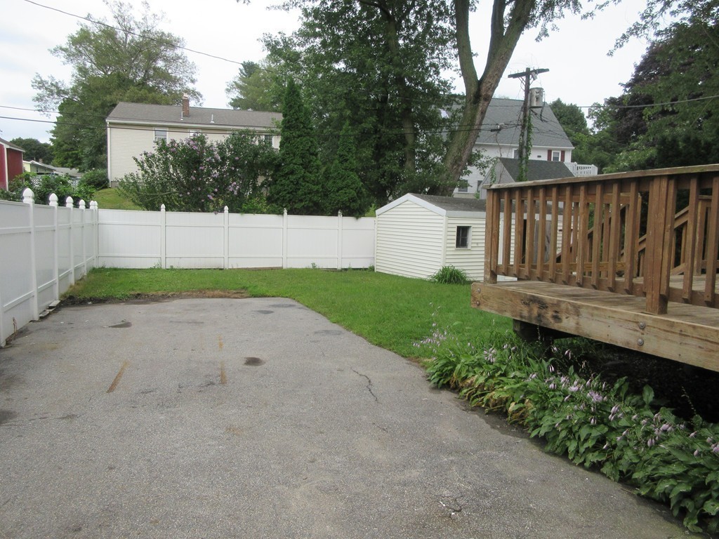 181 Massasoit Road Worcester, MA 01604 - Photo 30 of 30 Gallery Image 30