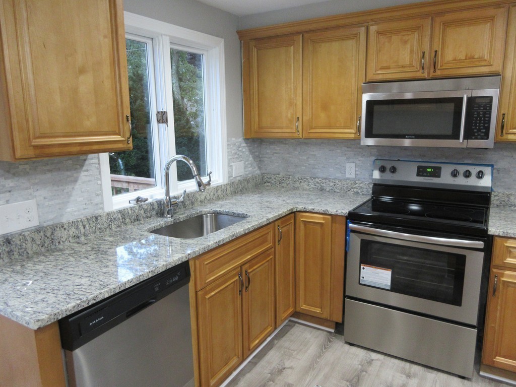 181 Massasoit Road Worcester, MA 01604 - Photo 4 of 30 Gallery Image 4