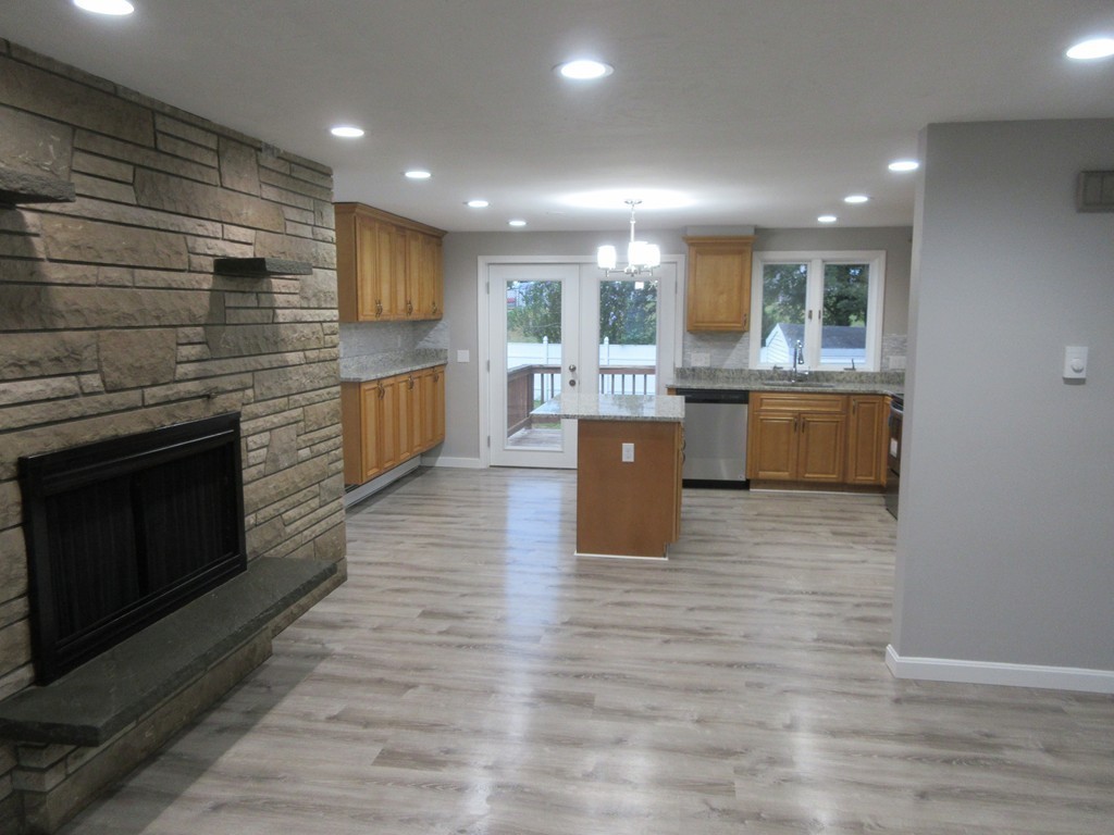 181 Massasoit Road Worcester, MA 01604 - Photo 10 of 30 Gallery Image 10