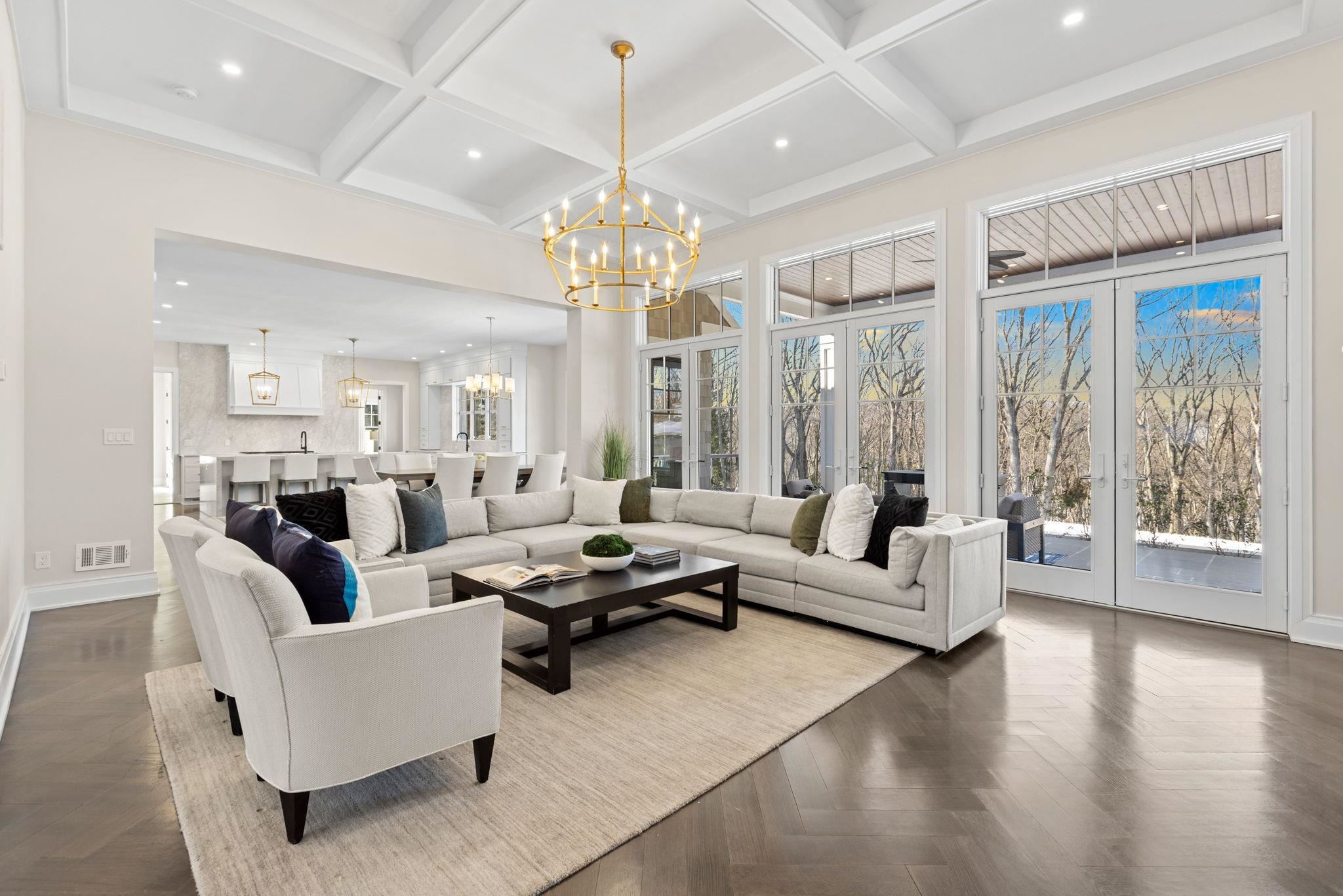 396 Knollwood Road Ridgewood, NJ 07450 - Photo 19 of 50 a living room with furniture chandelier and a chandelier