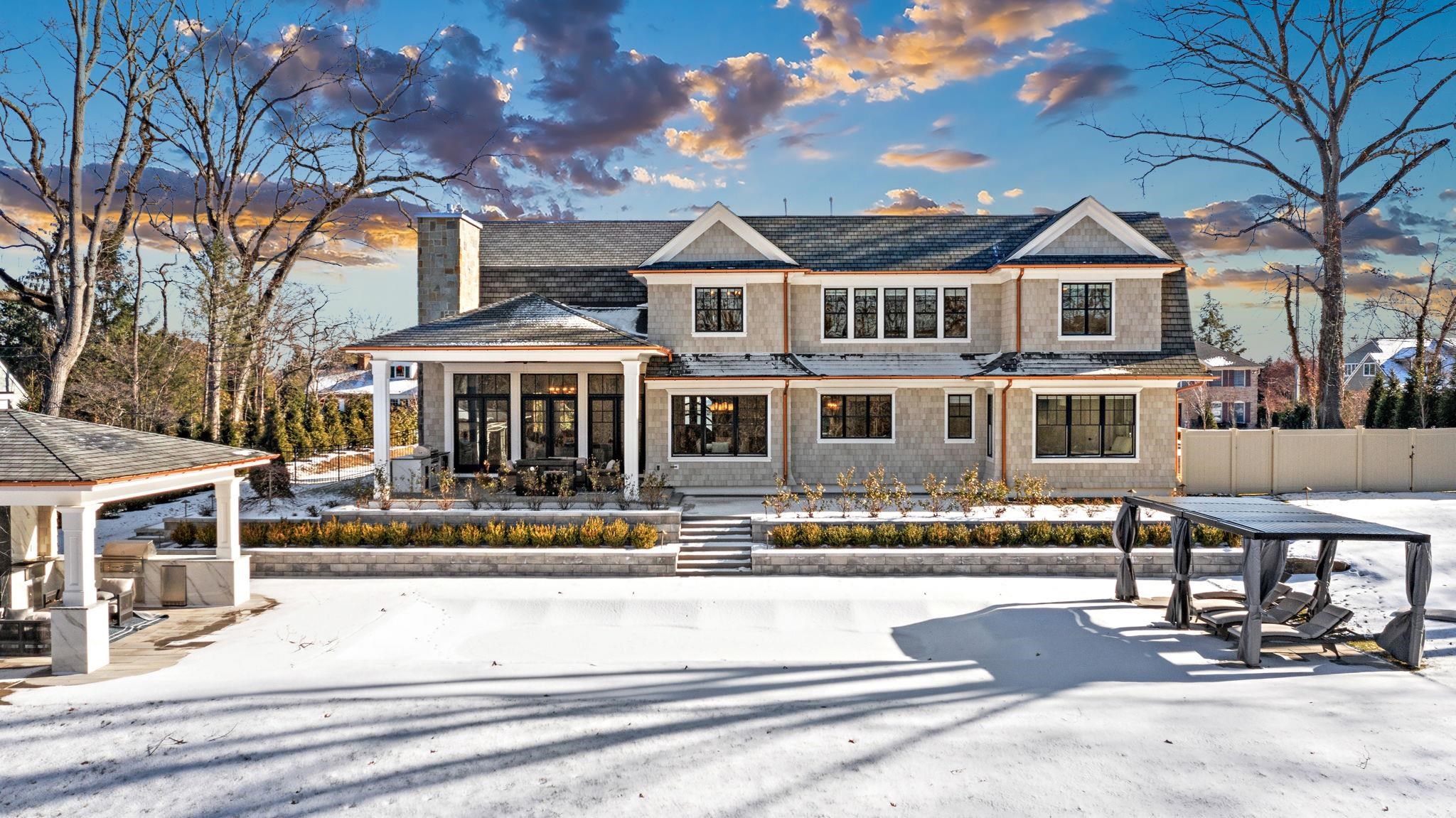 396 Knollwood Road Ridgewood, NJ 07450 - Photo 3 of 50 a front view of residential houses with yard