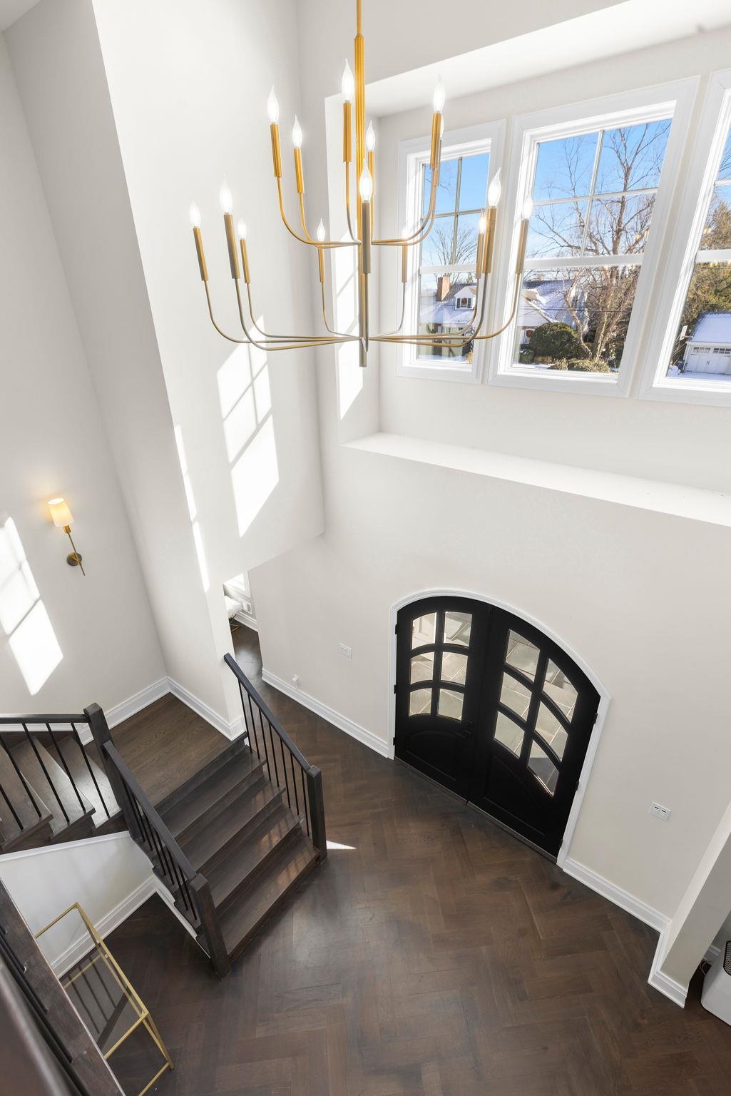 396 Knollwood Road Ridgewood, NJ 07450 - Photo 44 of 50 a living room with furniture