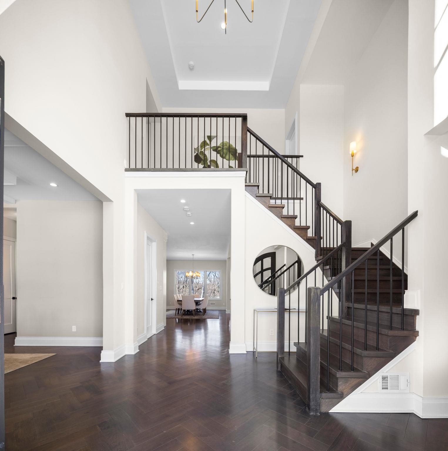 396 Knollwood Road Ridgewood, NJ 07450 - Photo 10 of 50 a view of entryway and hall with wooden floor