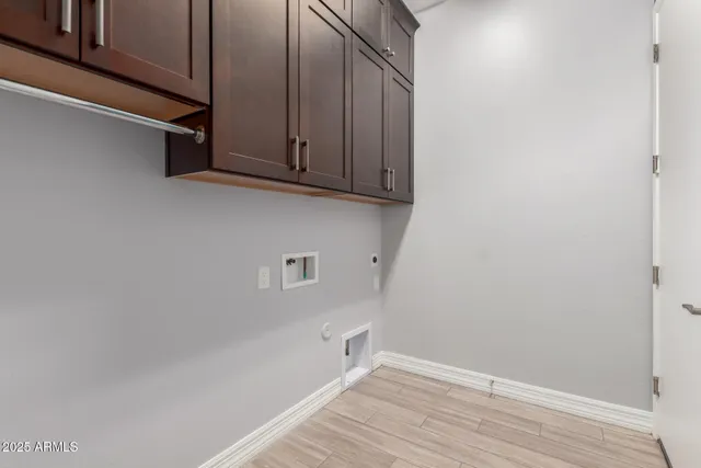 a view of a microwave oven