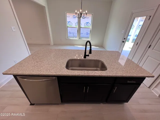 $2,200 | 107 Tenor Street, Youngsville, LA 70592