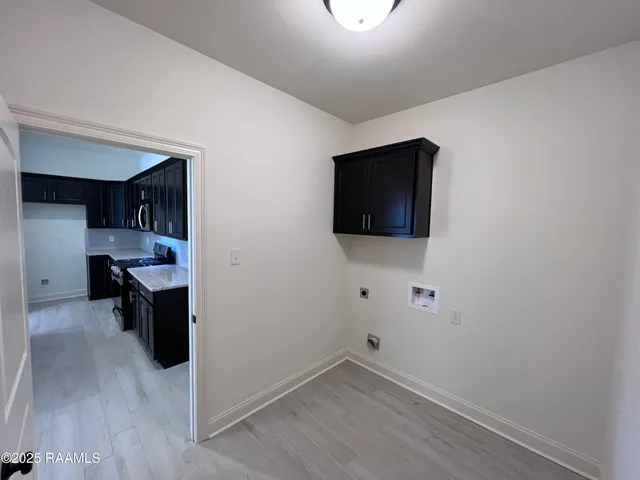 $2,200 | 107 Tenor Street, Youngsville, LA 70592