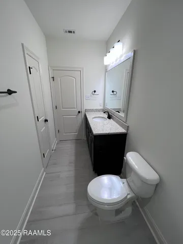 $2,200 | 107 Tenor Street, Youngsville, LA 70592