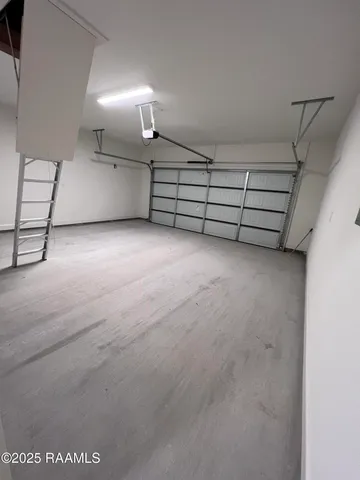 $2,200 | 107 Tenor Street, Youngsville, LA 70592