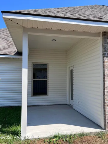 $2,200 | 107 Tenor Street, Youngsville, LA 70592