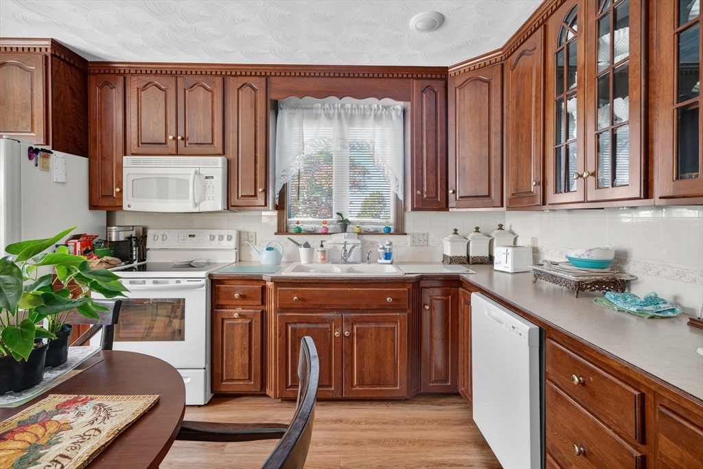 25 Winward Street Fall River, MA 02724 - Photo 25 of 36