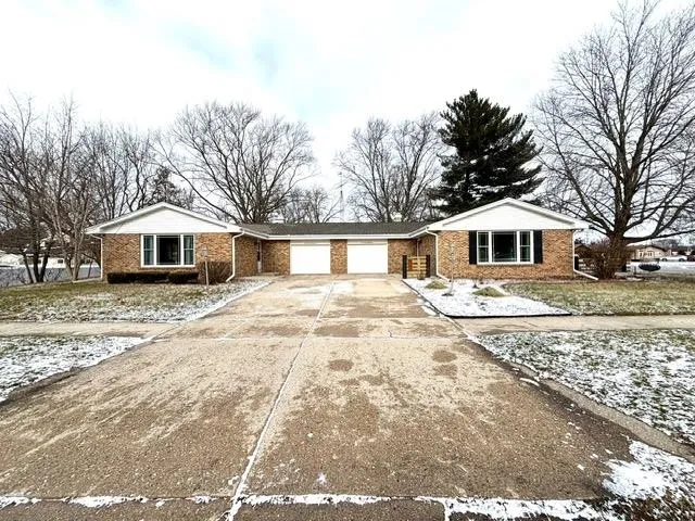 $195,000 | 1719 Wesley Avenue, Unit 2, Janesville, WI 53545