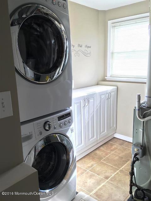 41 Ridge Place Neptune City, NJ 07753 - Photo 11 of 25 0010_fc1e770f-229b-4302-961e-74bf01ac249