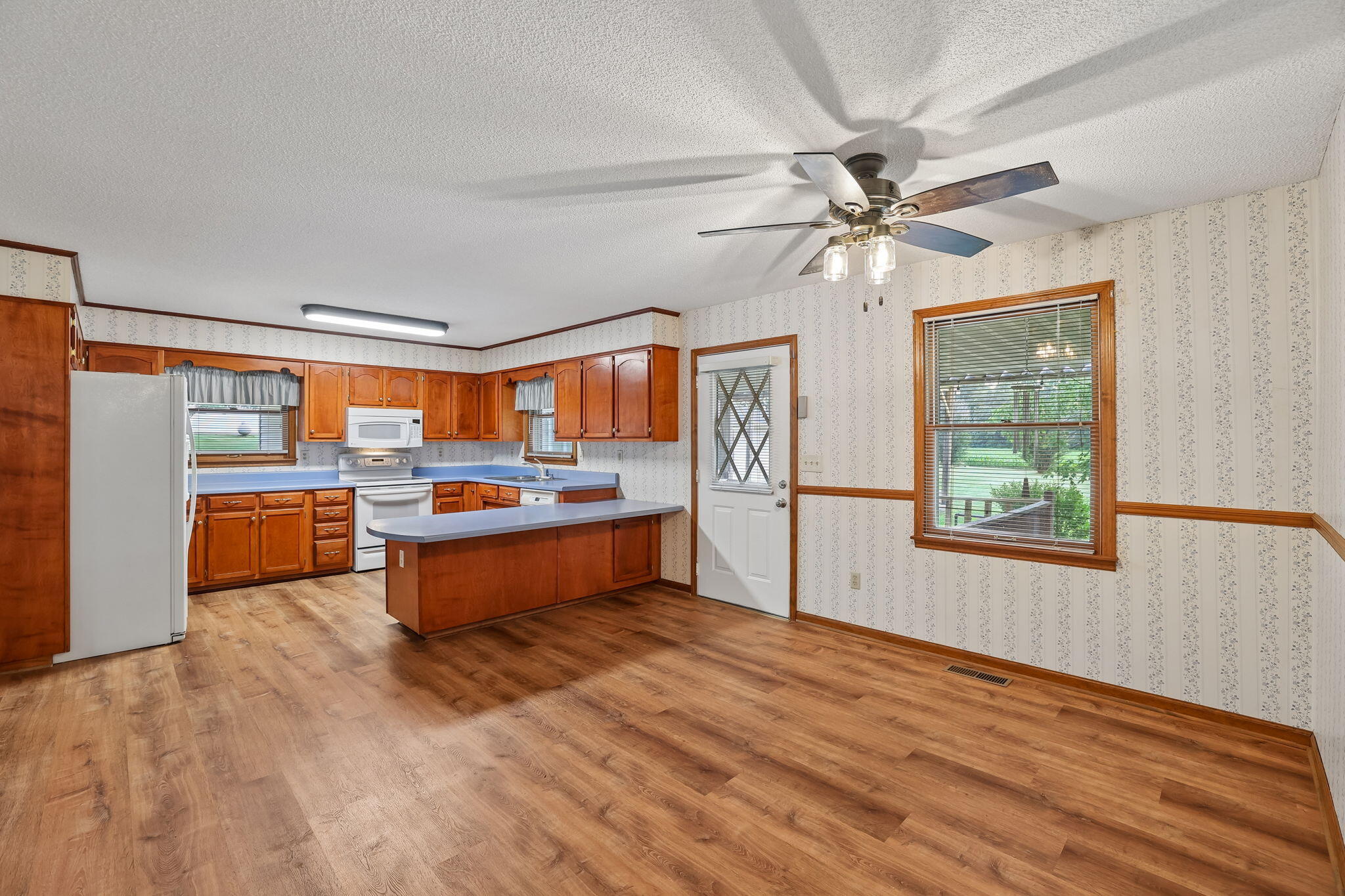 241 Freeman Sherrill Road Manchester, TN 37355 - Photo 25 of 86 31-241 Freeman Sherrill Rd-031