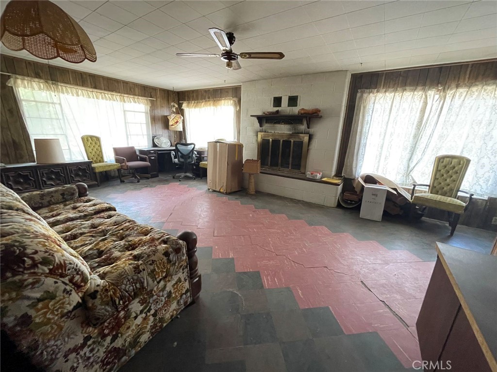 10849 Barstow Road Lucerne Valley, CA 92356 - Photo 6 of 9