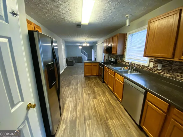 $2,250 | 7952 Weathers Court, Lithonia, GA 30058