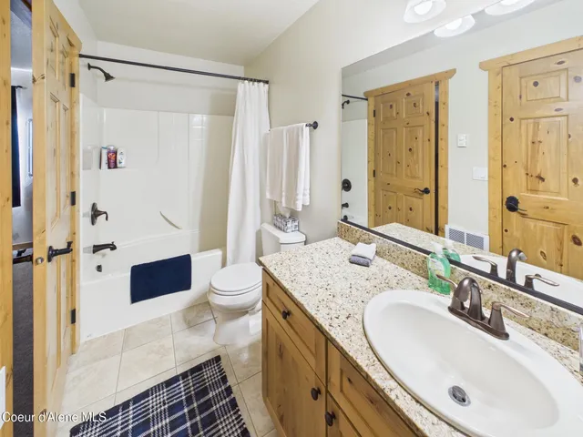 $289,000 | 99 Lookout Peak Drive, Pinehurst, ID 83850