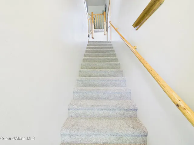 $289,000 | 99 Lookout Peak Drive, Pinehurst, ID 83850