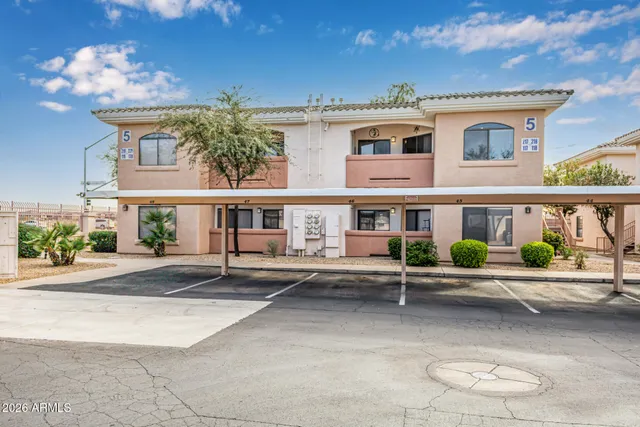 $220,000 | 10030 West Indian School Road, Unit 219, Phoenix, AZ 85037