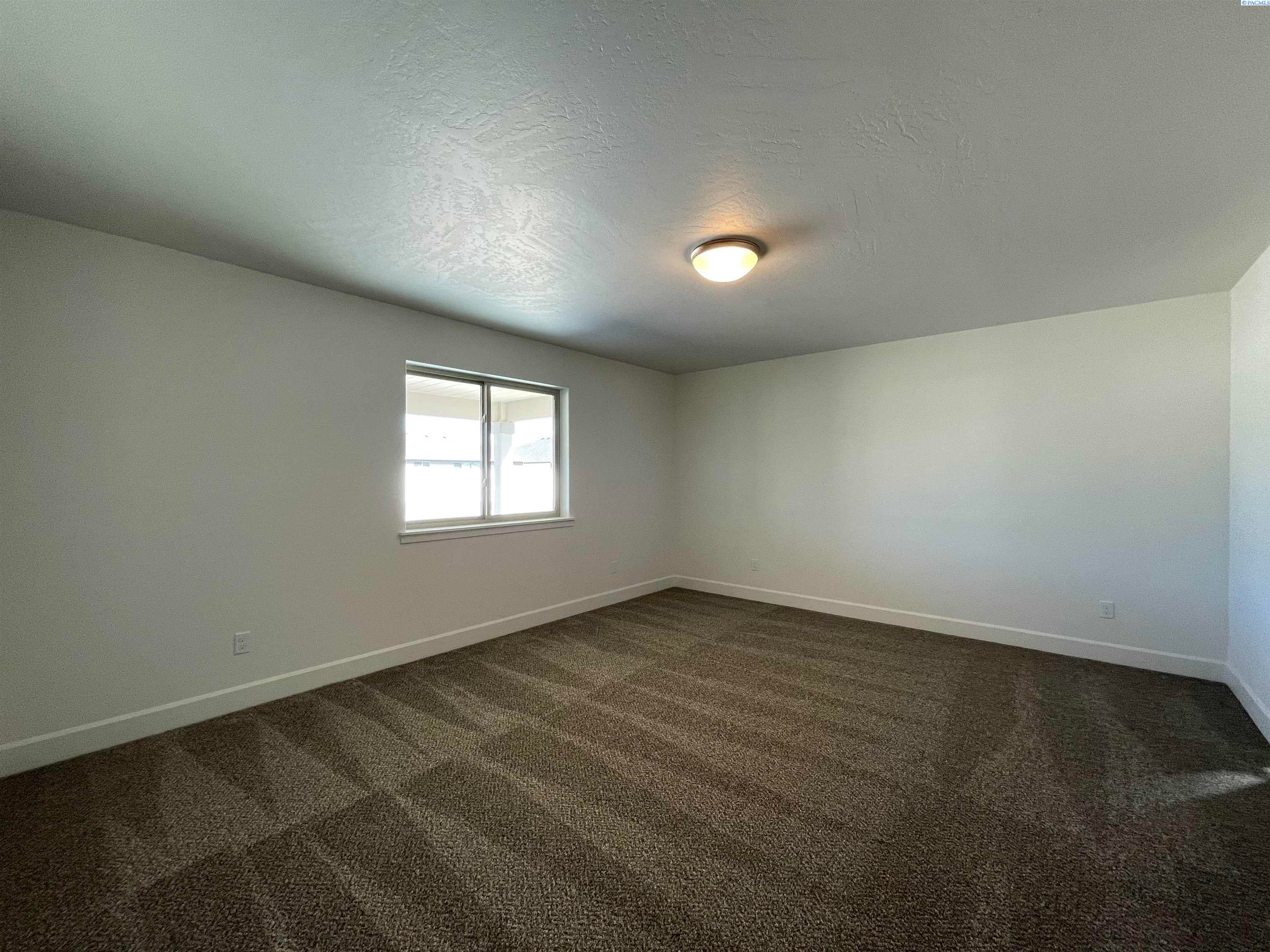 1606 Kendall Road Benton City, WA 99320 - Photo 13 of 18 Gallery Image 13