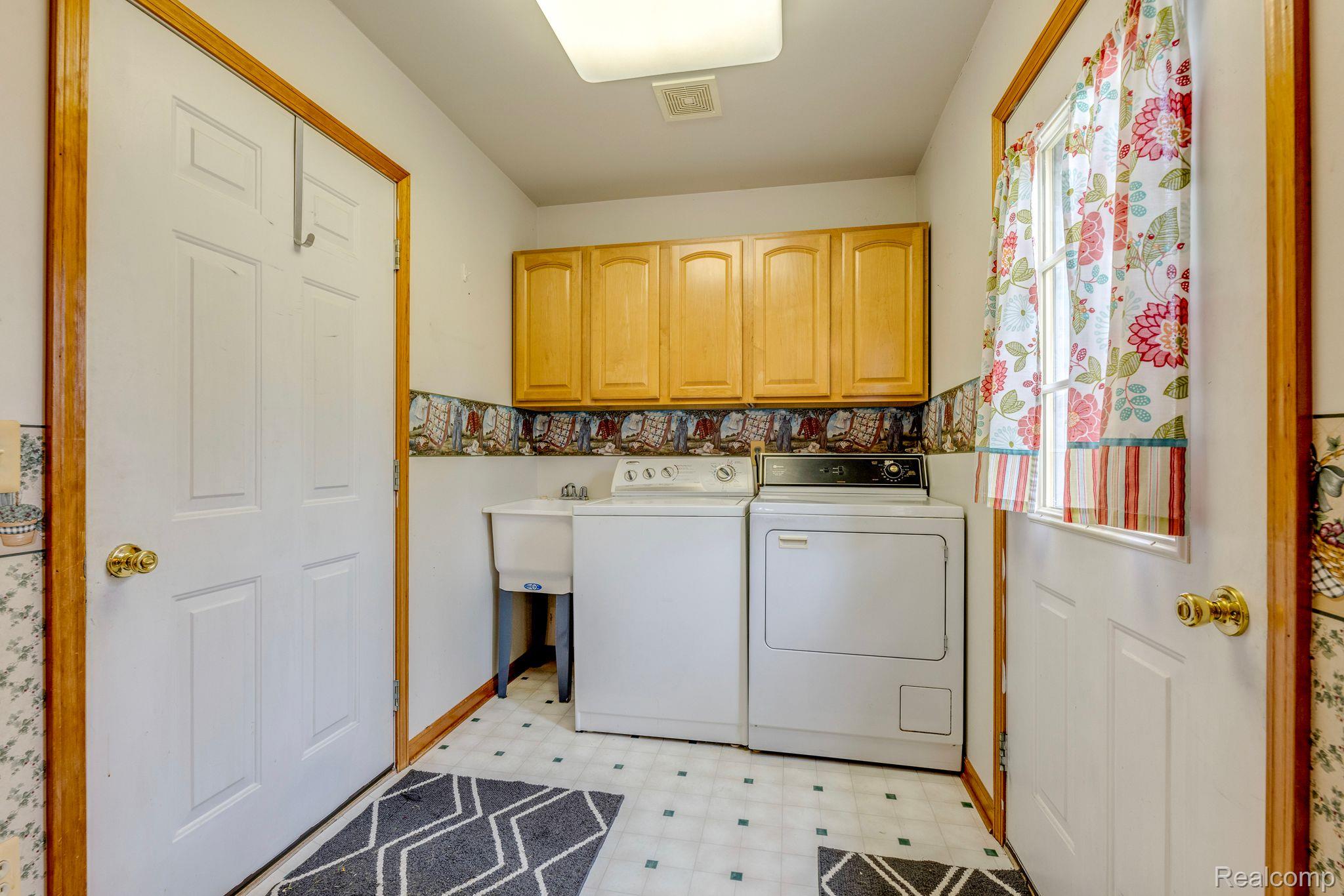 4072 Wellman Line Road Jeddo, MI 48032 - Photo 22 of 32 Gallery Image 22