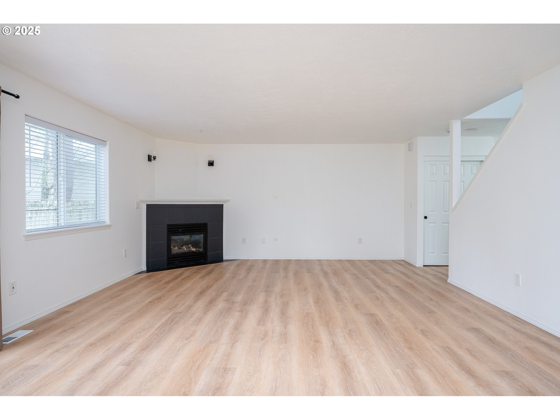 39380 Amherst Street Sandy, OR 97055 - Photo 18 of 45