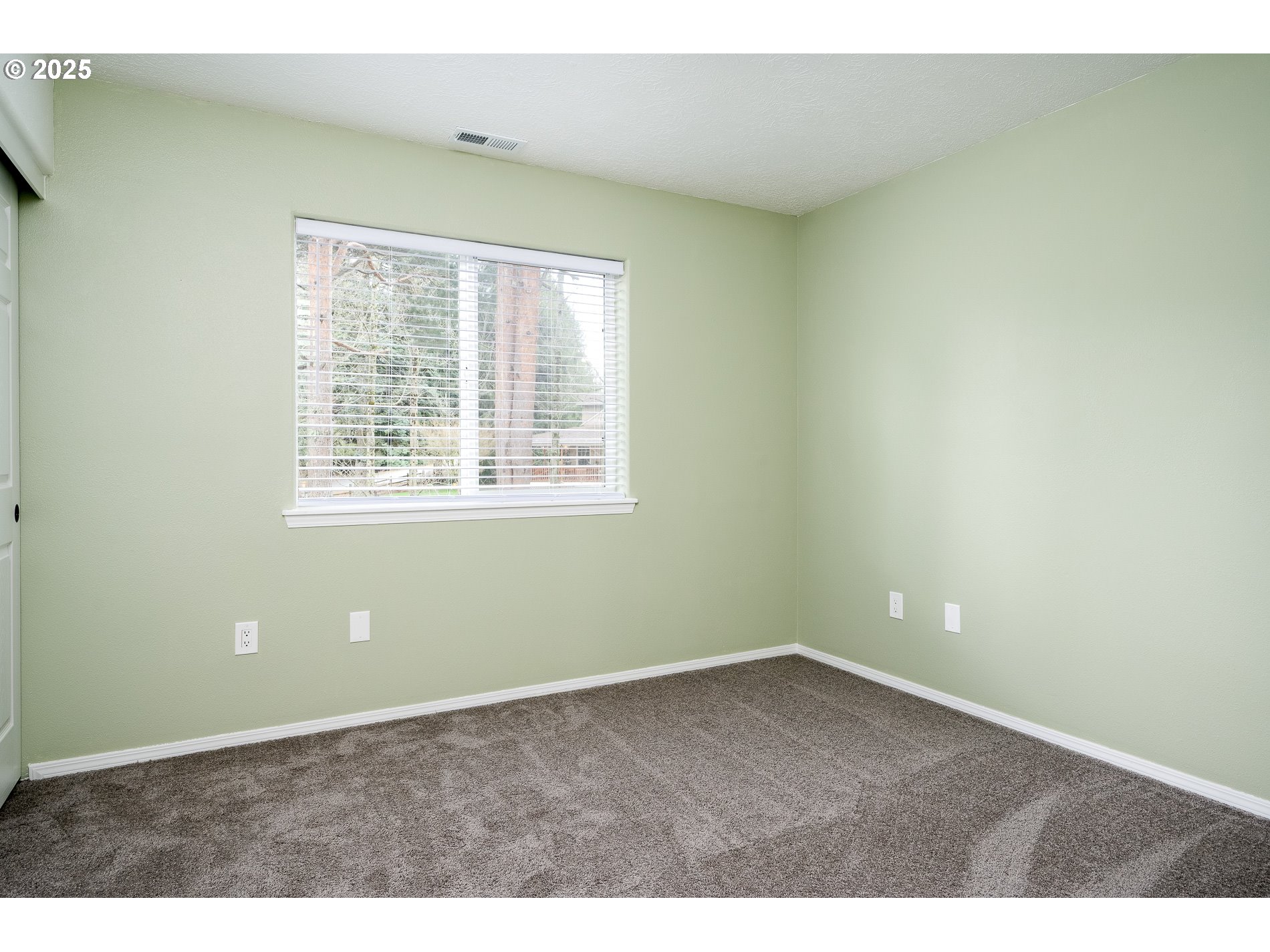 39380 Amherst Street Sandy, OR 97055 - Photo 29 of 45