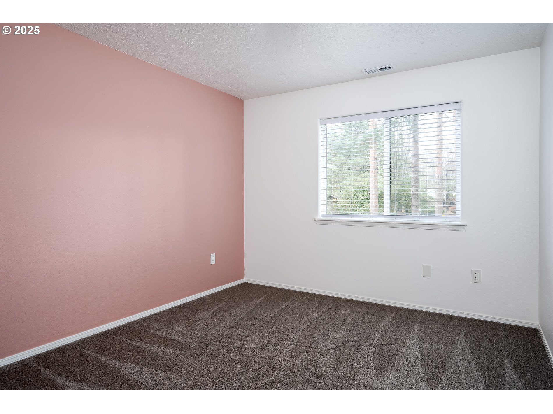 39380 Amherst Street Sandy, OR 97055 - Photo 33 of 45